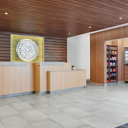 Fairfield By Marriott Inn & Suites Батавия Екстериор снимка